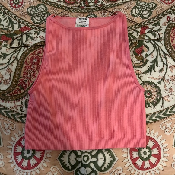 6 TOPS - Picture 2 of 7